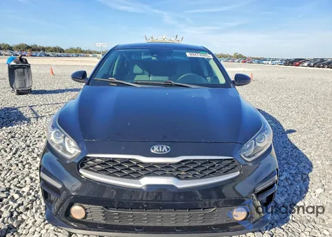 2021 Kia Forte Fe z USA, uszkodzony, nr VIN 3KPF24AD7ME340952